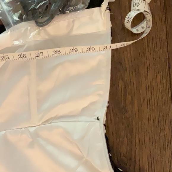 NWT WHITE HOUSE BLACK MARKET FLORAL LACE BUSTIER,6 - Picture 11 of 12